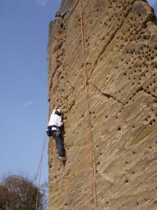 �����������̎R�����L�T