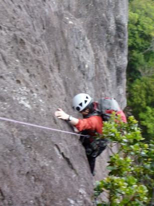 �����������̎R�����L�T