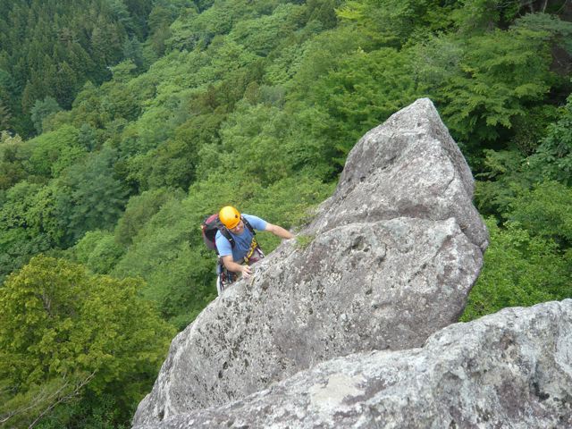 �����������̎R�����L�T