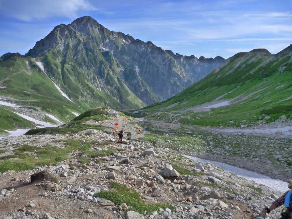 �����������̎R�����L�T