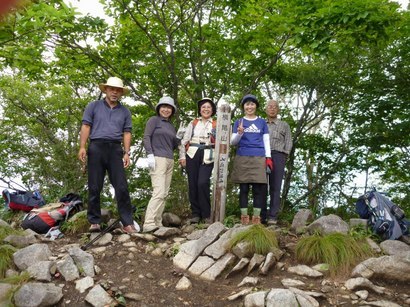 �����������̎R�����L�T