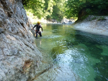 �����������̎R�����L�T