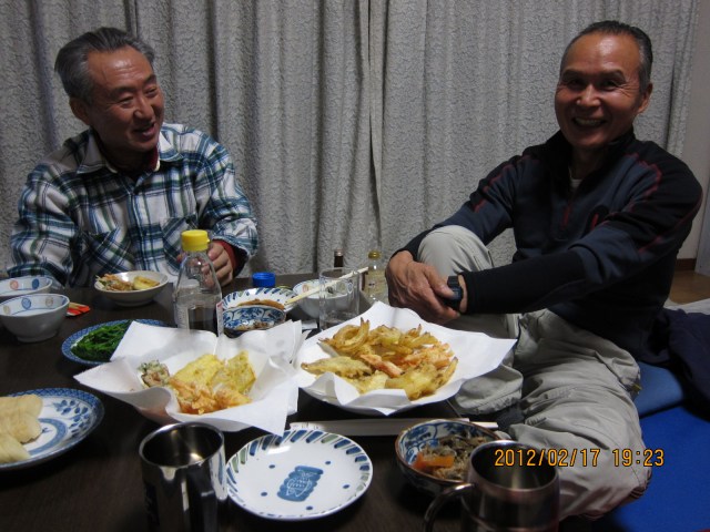 �����������̎R�����L�T