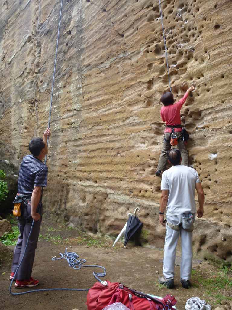 �����������̎R�����L�T