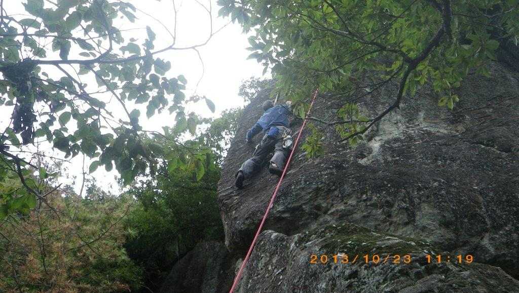 �����������̎R�����L�T