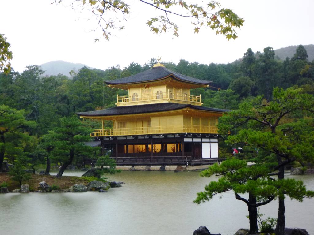 �����������̎R�����L�T