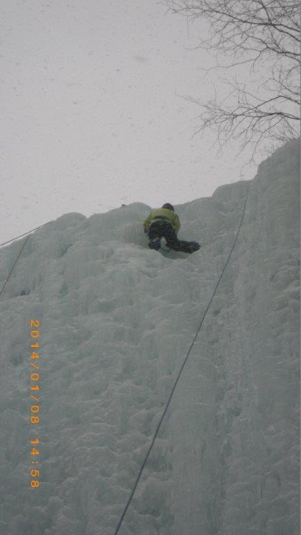 �����������̎R�����L�T