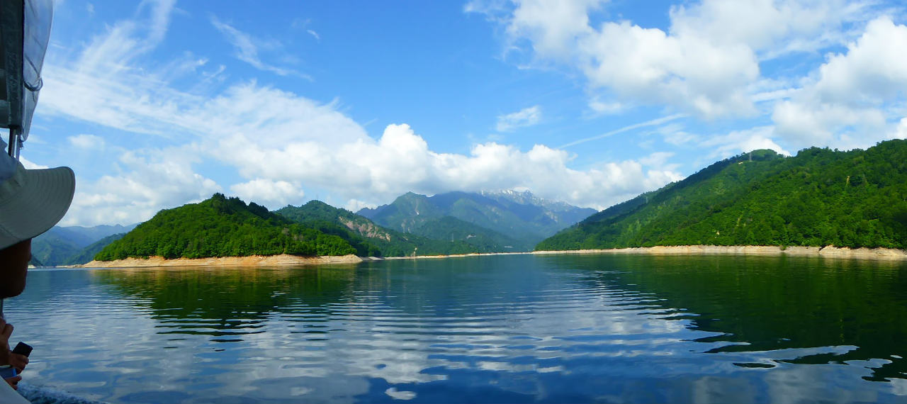 �����������̎R�����L�T