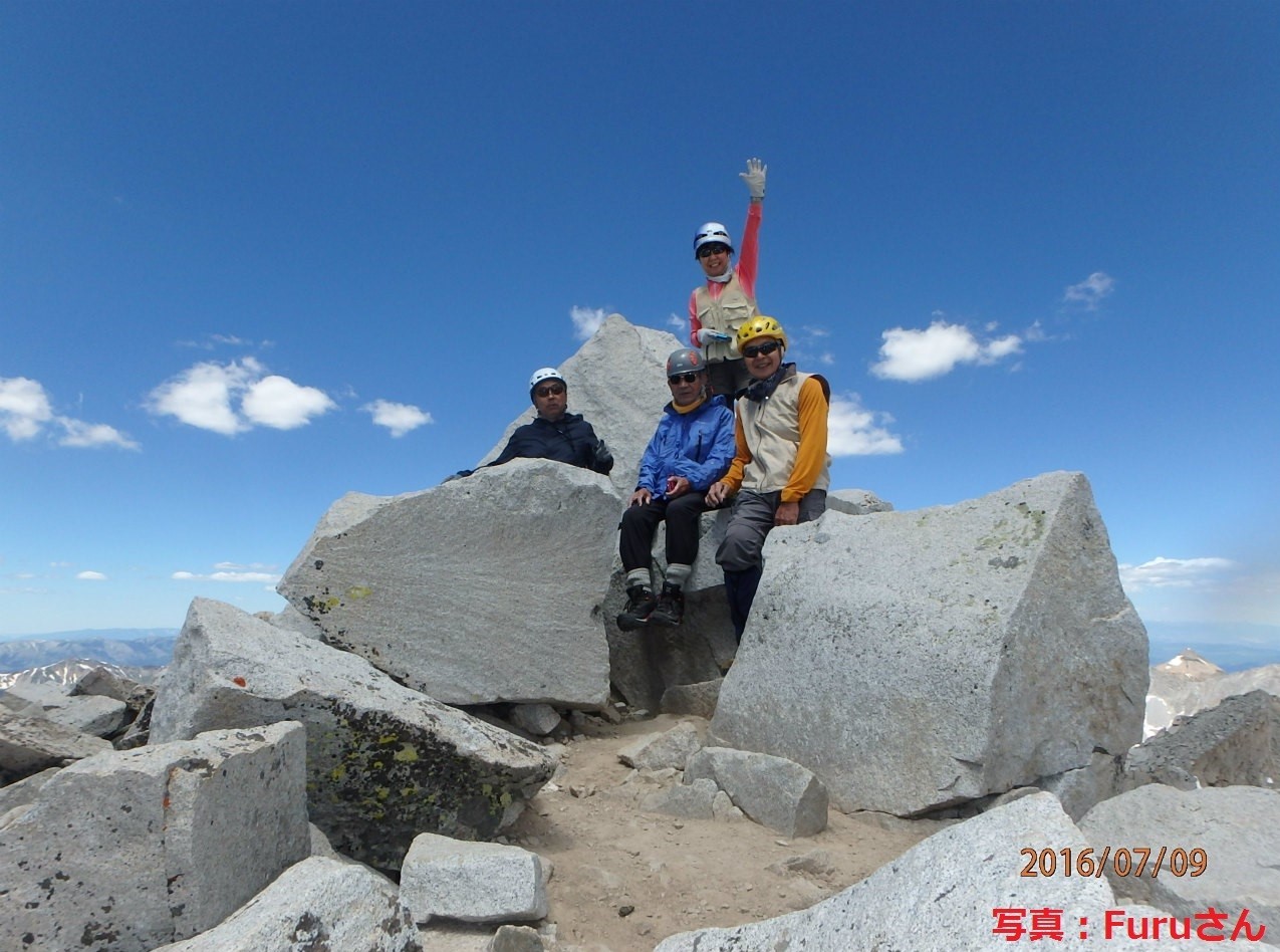 �����������̎R�����L�T