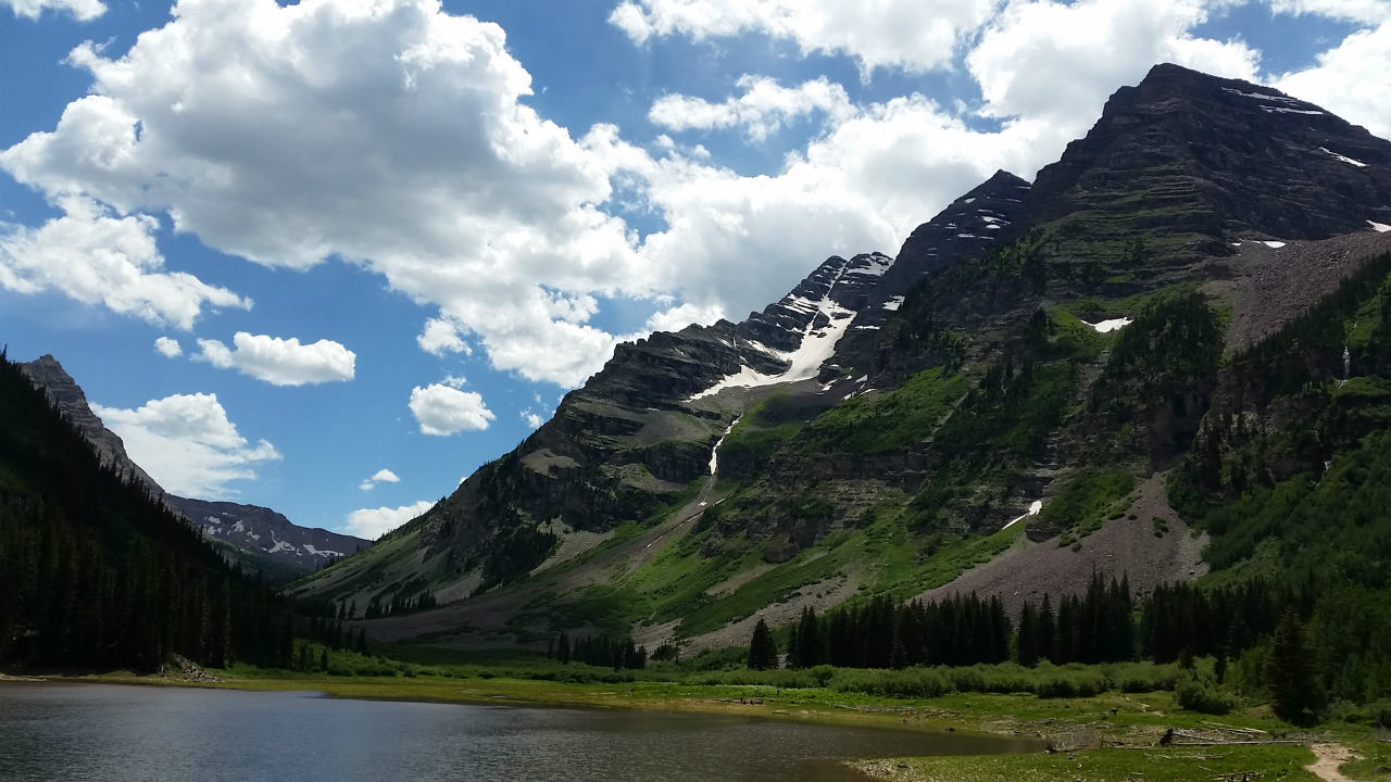 �����������̎R�����L�T