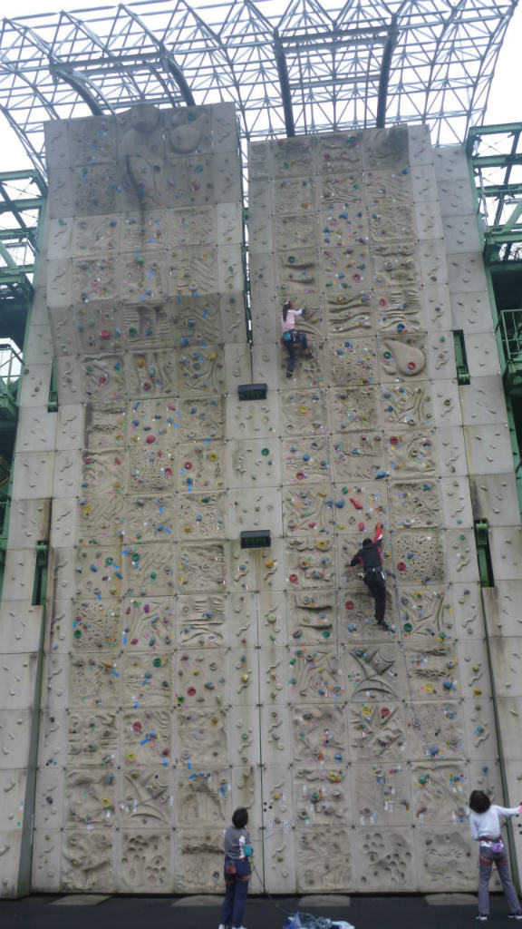 �����������̎R�����L�T