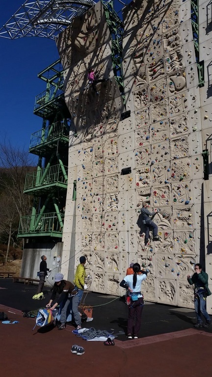 �����������̎R�����L�T