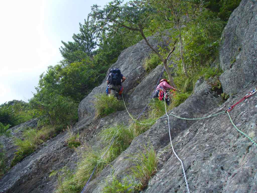 �����������̎R�����L�T