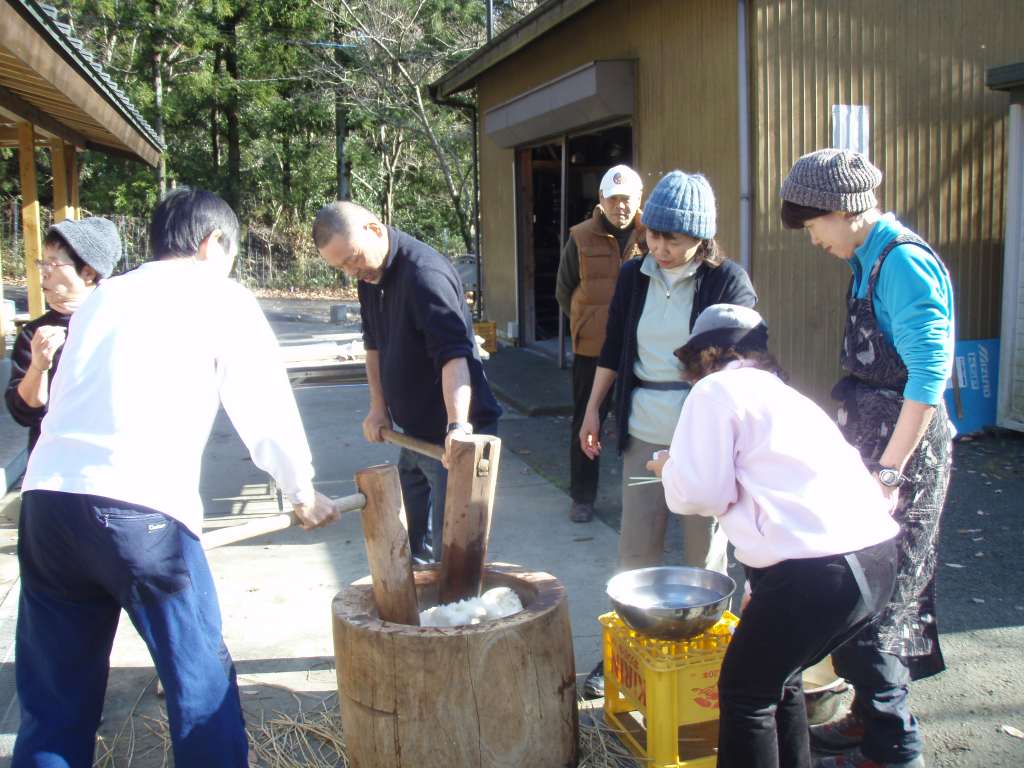 �����������̎R�����L�T