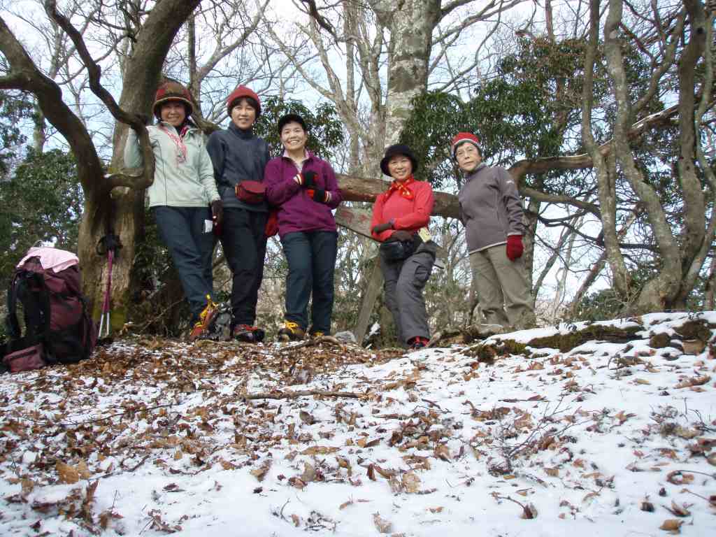 �����������̎R�����L�T