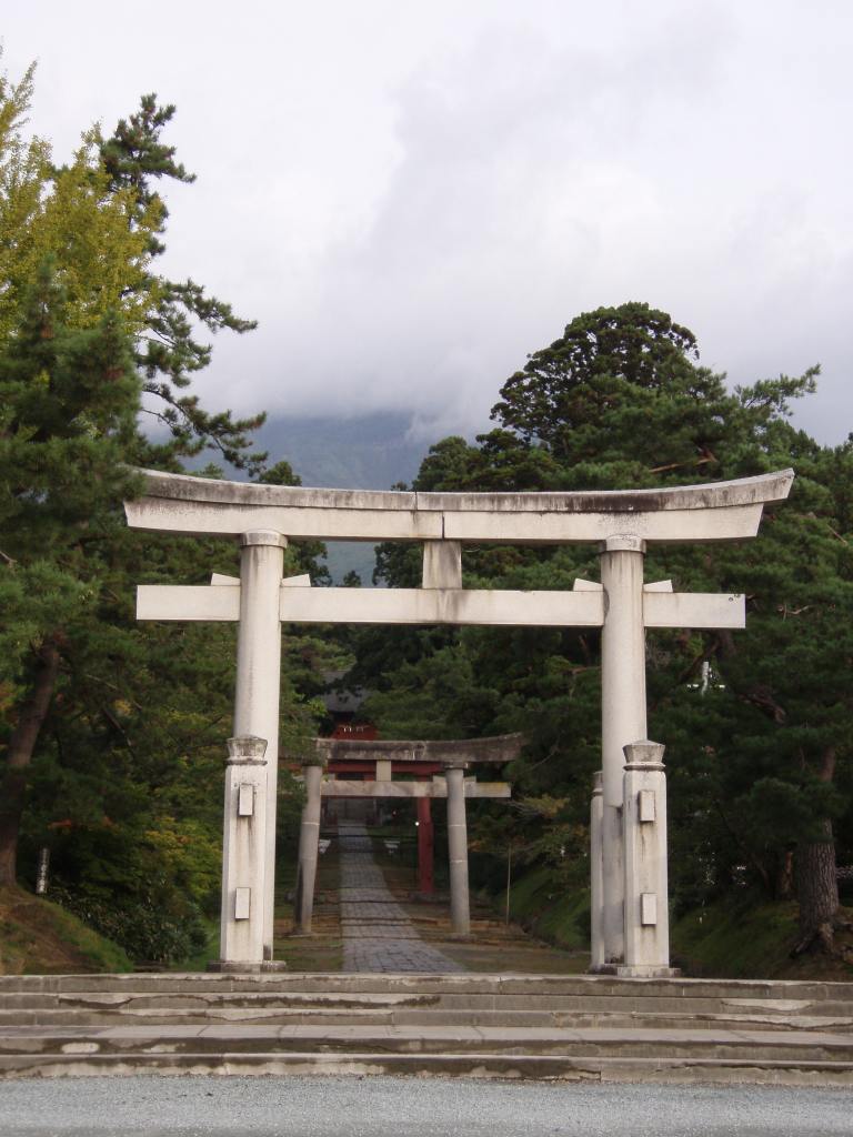 �����������̎R�����L�T