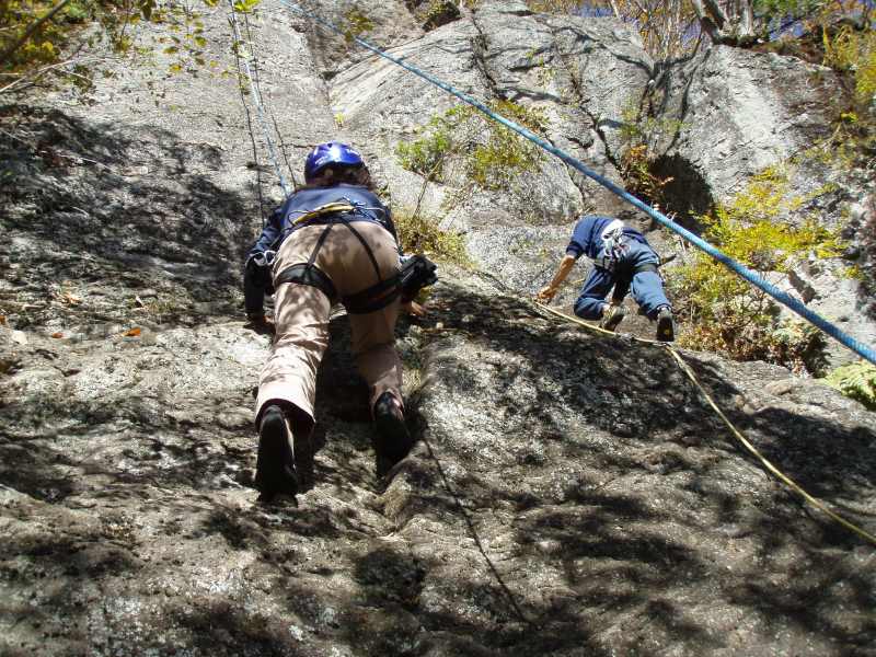 �����������̎R�����L�T