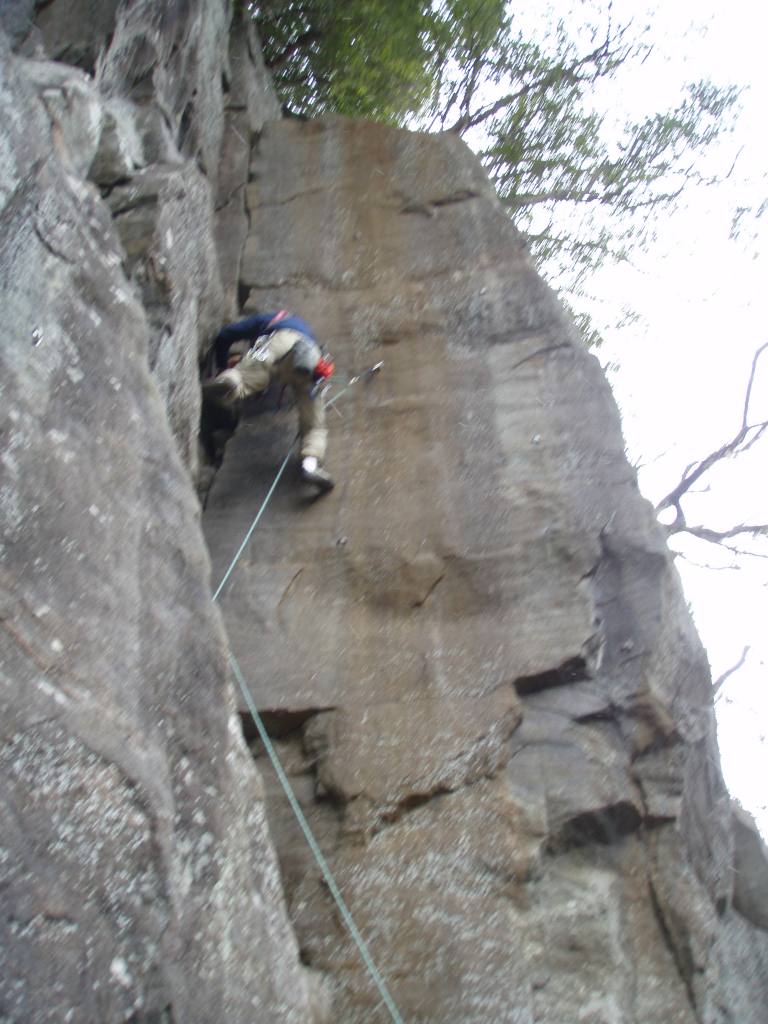 �����������̎R�����L�T