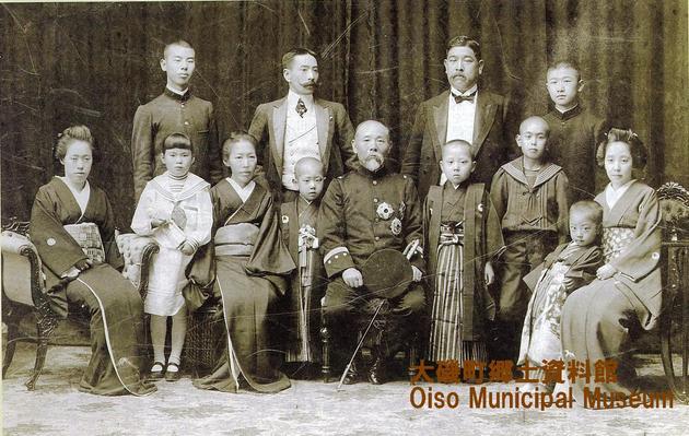��钬���y�����كm�[�g  Oiso Municipal Museum
