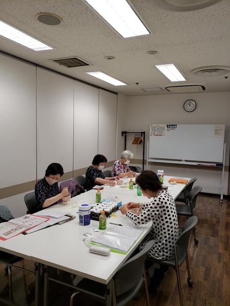 �����@������