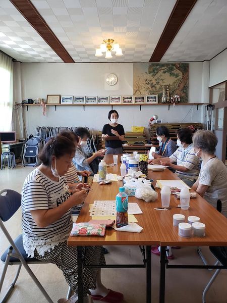 �����@������