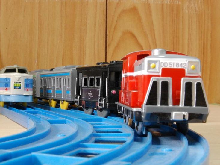 1000�ԑ�̃v�������q