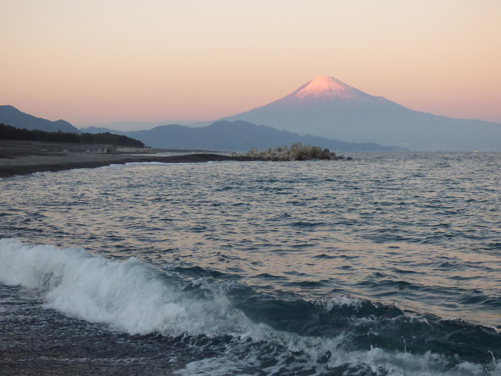 �X���[�N�ێR�̐��E