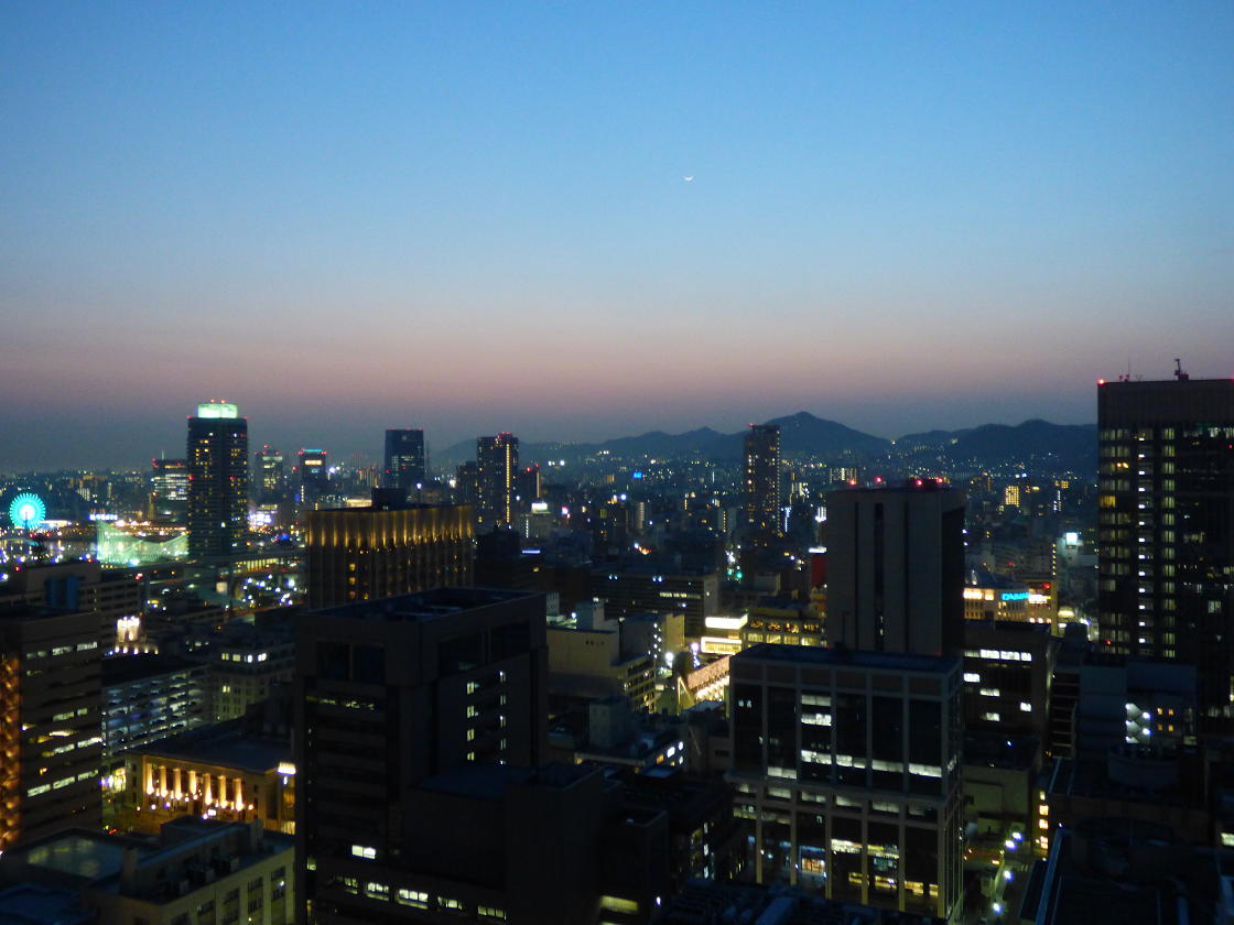 �X���[�N�ێR�̐��E