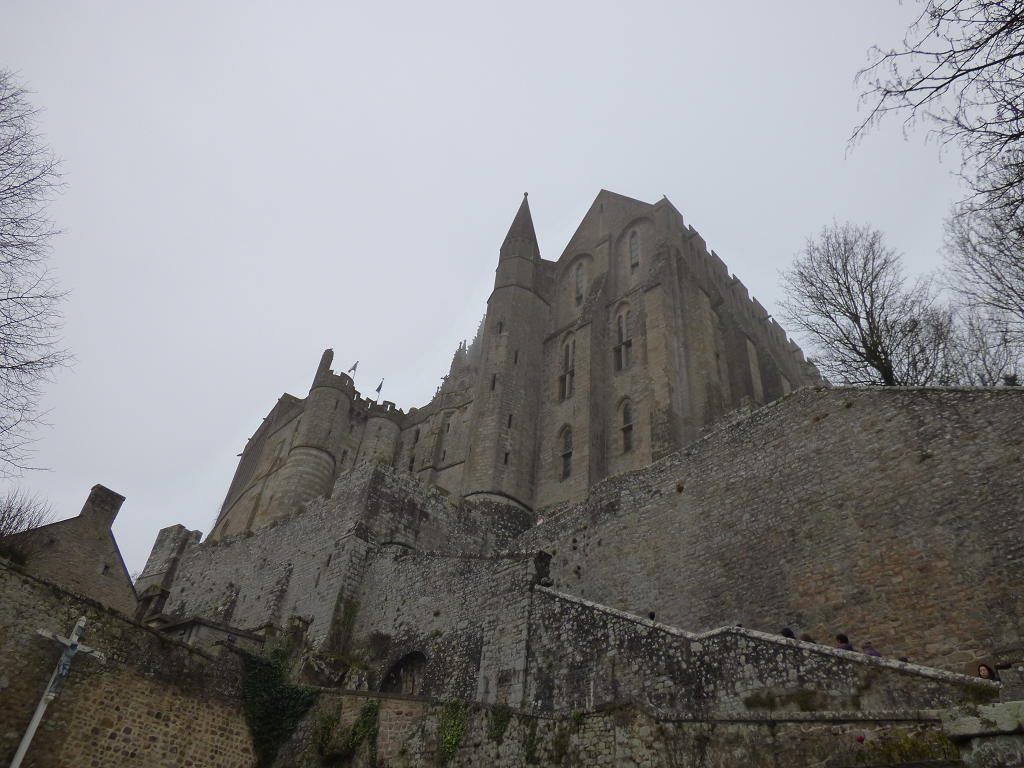 �X���[�N�ێR�̐��E