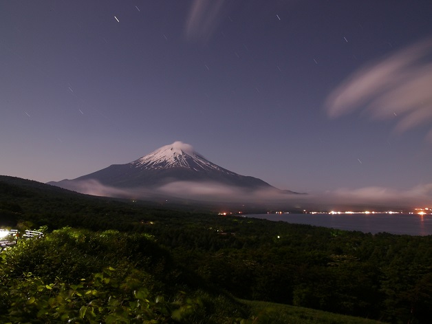 �X���[�N�ێR�̐��E