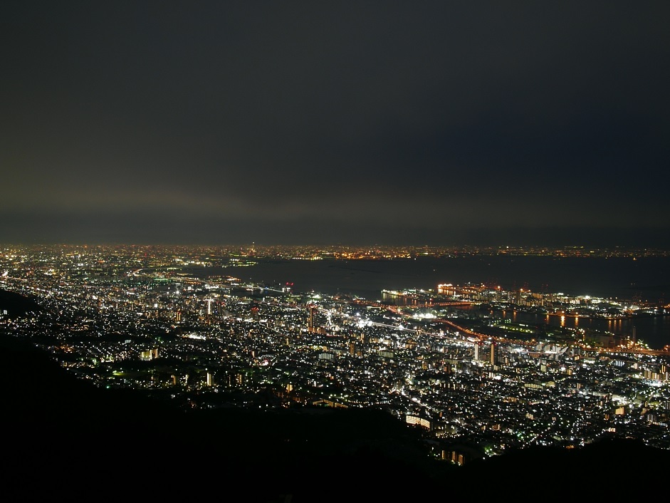 �X���[�N�ێR�̐��E