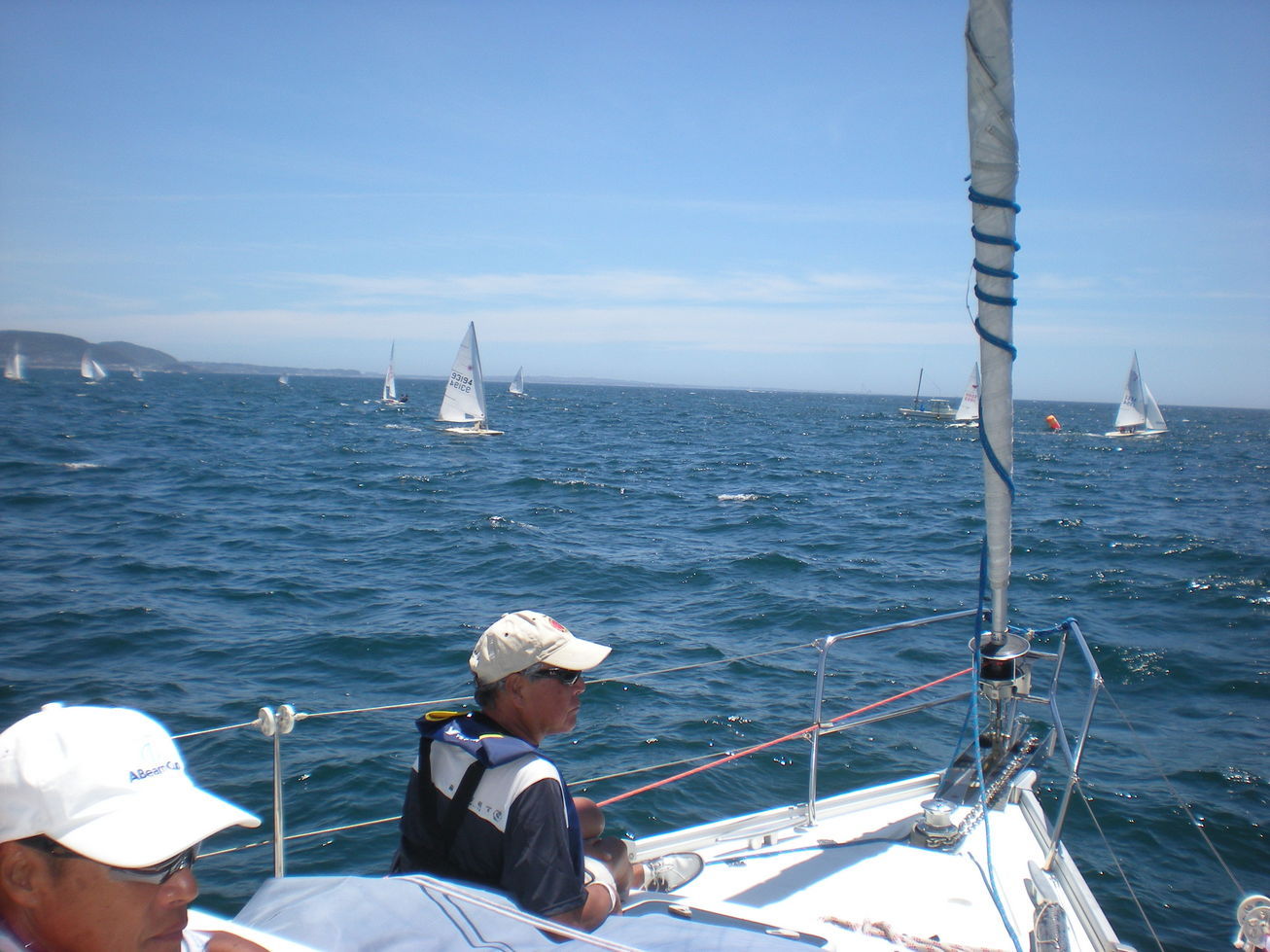 ���ˎs���b�g����EBA-NYU YACHT CLUB�E����