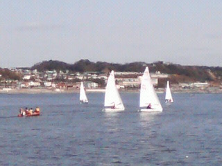 ���ˎs���b�g����EBA-NYU YACHT CLUB�E����