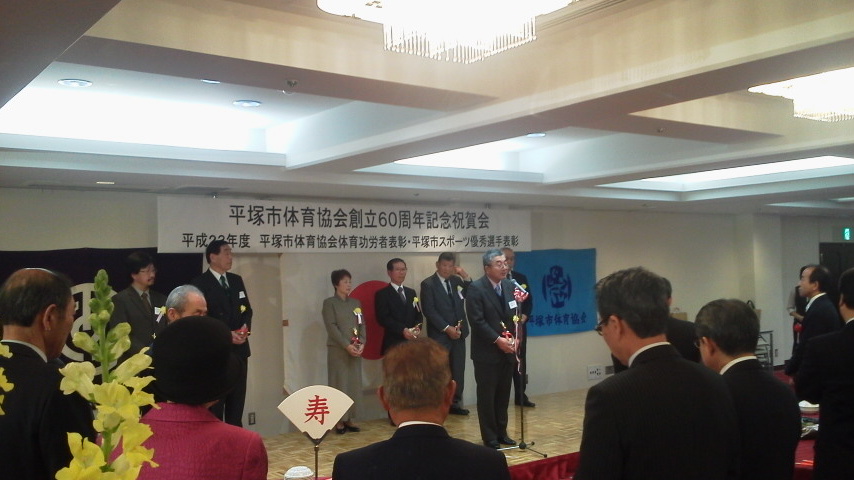 ���ˎs���b�g����EBA-NYU YACHT CLUB�E����