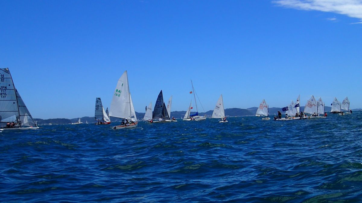 ���ˎs���b�g����EBA-NYU YACHT CLUB�E����