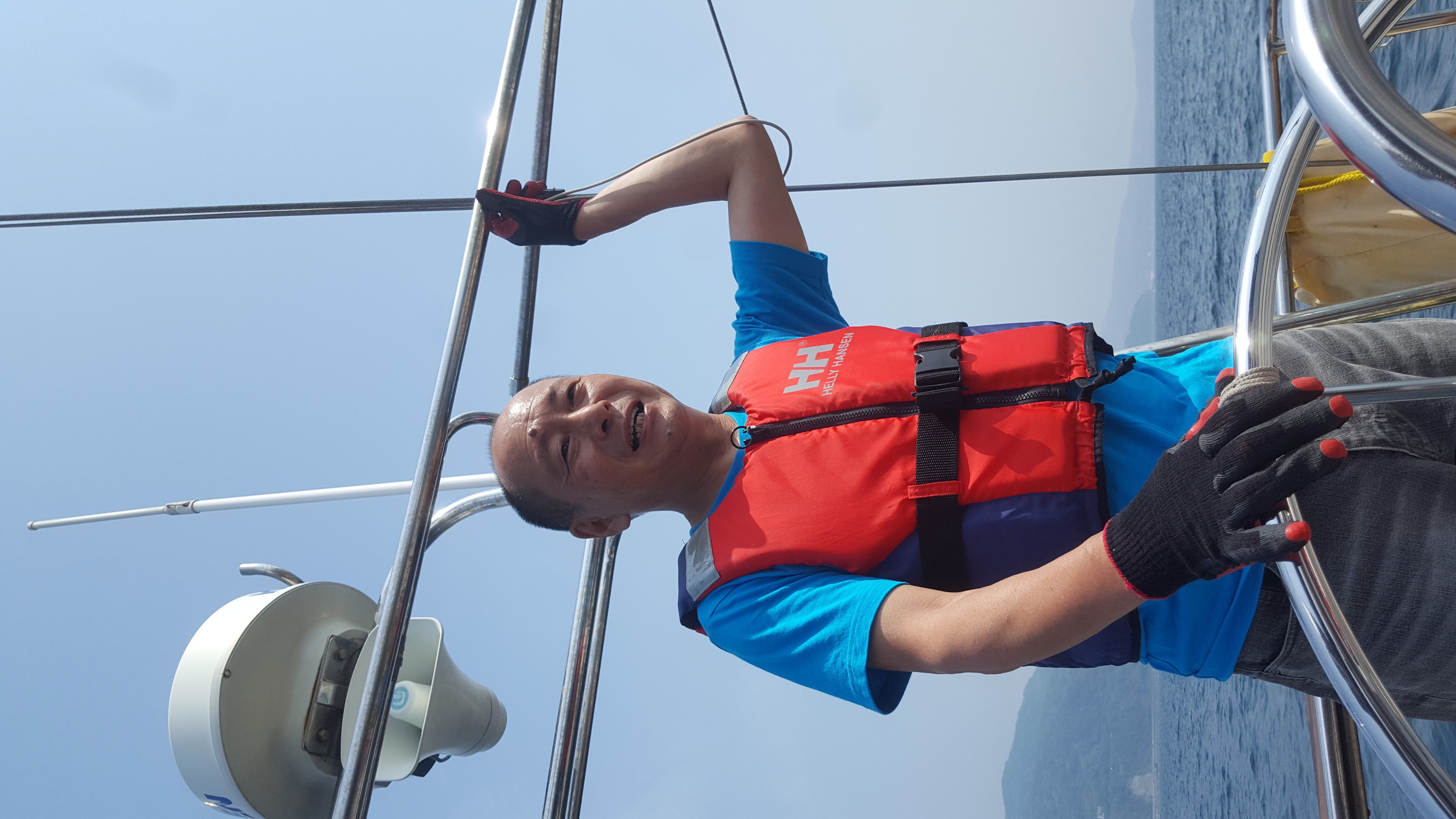 ���ˎs���b�g����EBA-NYU YACHT CLUB�E����