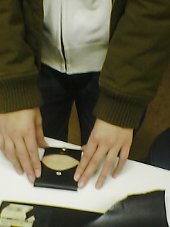 �Ó삩�΂�LAB  �̃��U�[�n���h���C�h����