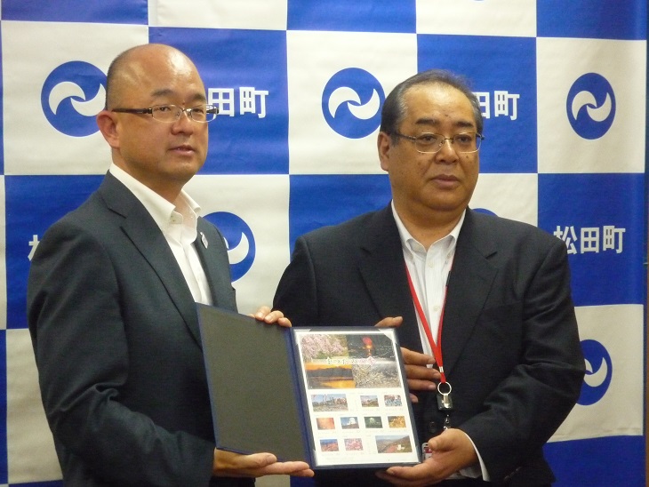 ��������^�C���Y