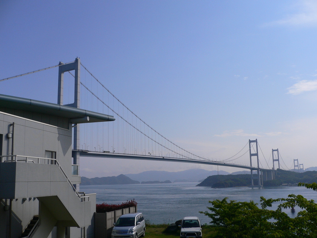 �������A��蓹�A�܂�蓹