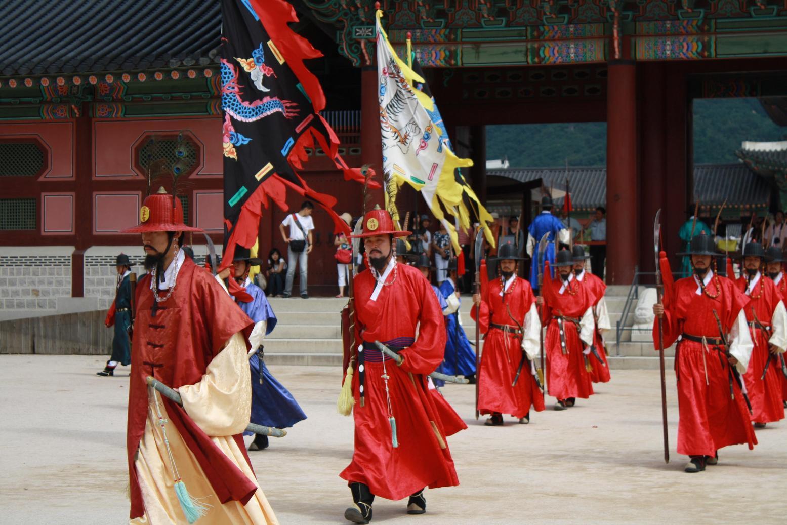 �������A��蓹�A�܂�蓹