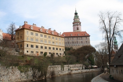 �������A��蓹�A�܂�蓹