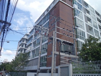 �������A��蓹�A�܂�蓹