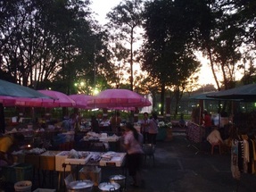 �������A��蓹�A�܂�蓹