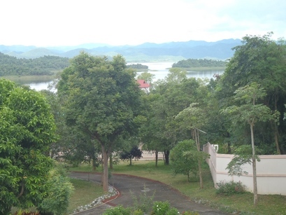 �������A��蓹�A�܂�蓹