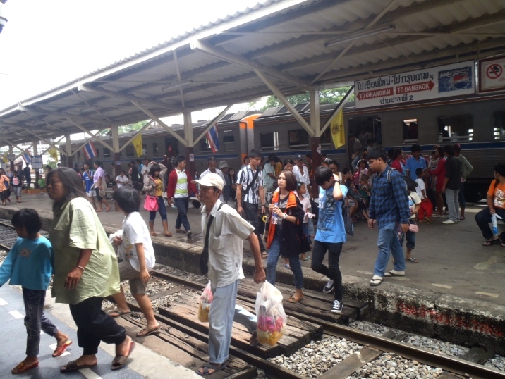 �������A��蓹�A�܂�蓹