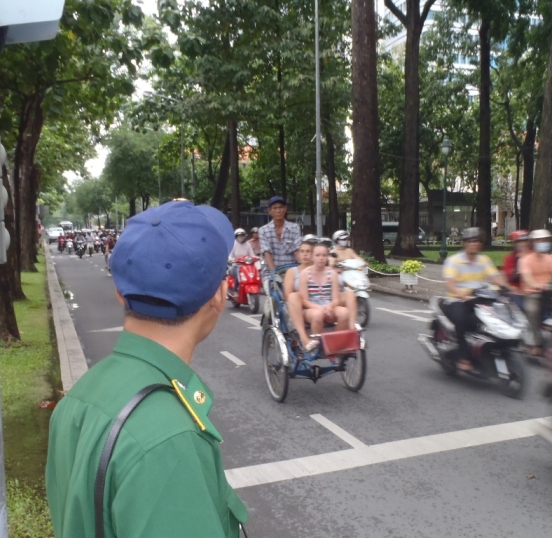 �������A��蓹�A�܂�蓹