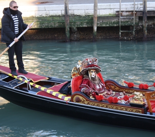 �������A��蓹�A�܂�蓹