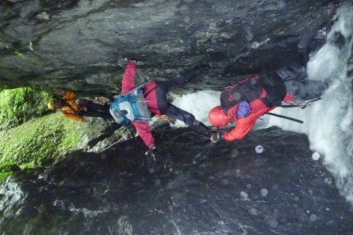 �m�d�s�R�x��h�g�`�k�t�h