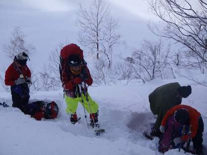 �m�d�s�R�x��h�g�`�k�t�h