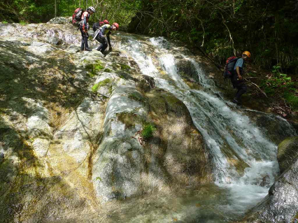 �m�d�s�R�x��h�g�`�k�t�h